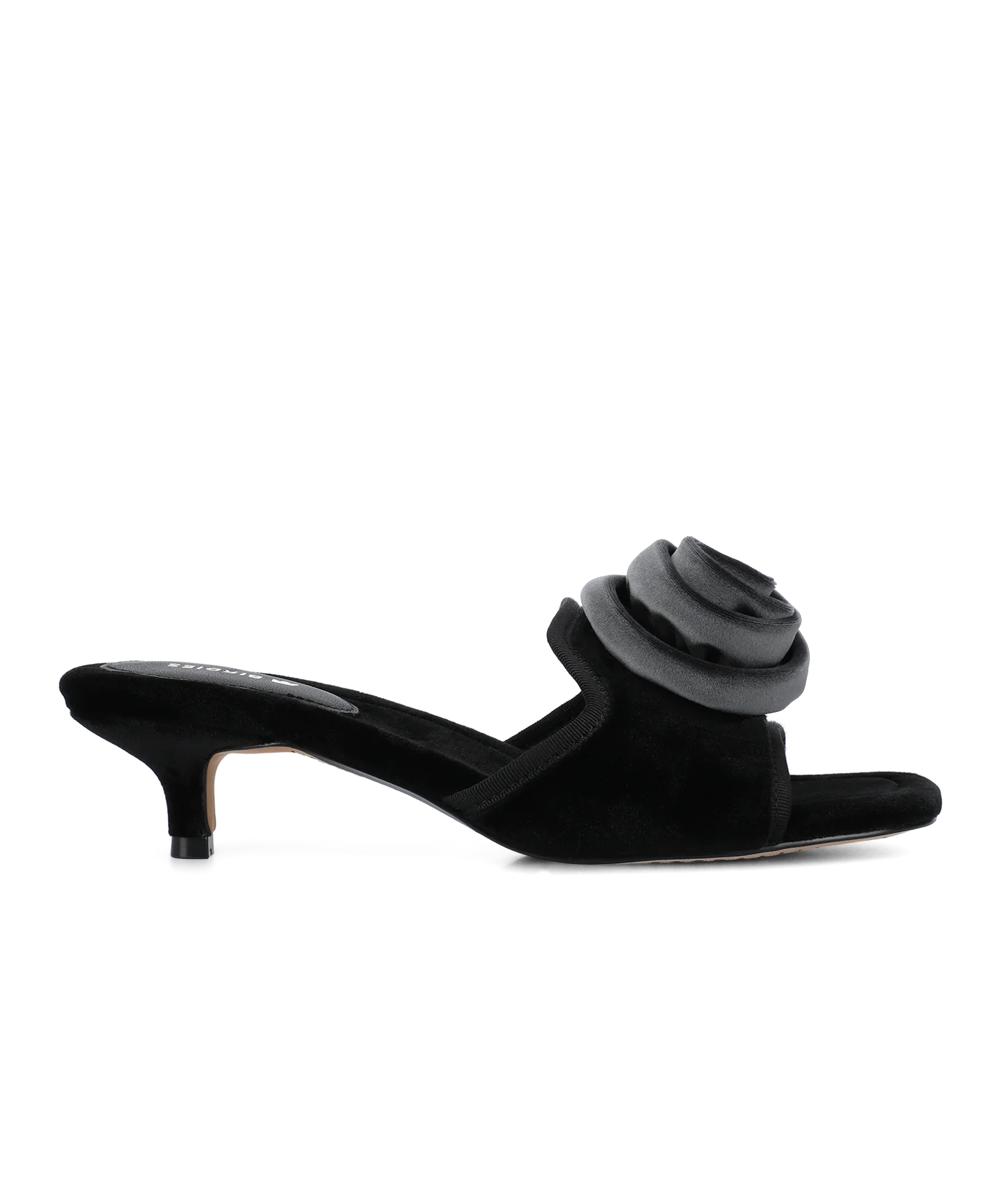 The Kiwi Kitten Flower - Black Velvet - Image 4
